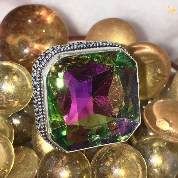 Mystical Rainbow Quartz Chunky Handmade Boho Ring - Picture 6 of 7